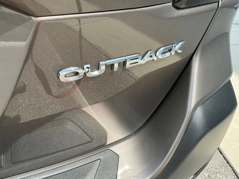 Certified 2024 Subaru Outback Premium w/ Popular Package #1A AWD/4WD image 7