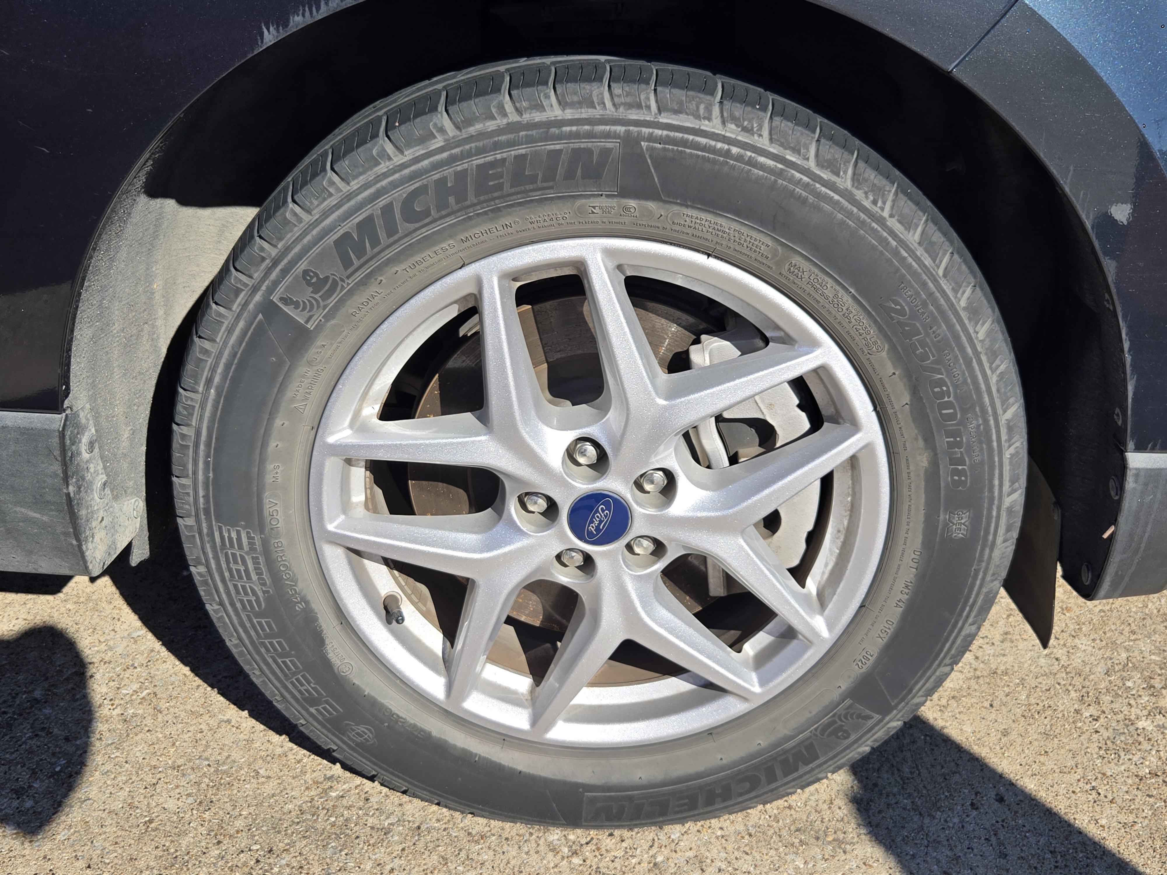 Used 2022 Ford Edge SEL w/ Convenience Package AWD/4WD image 9