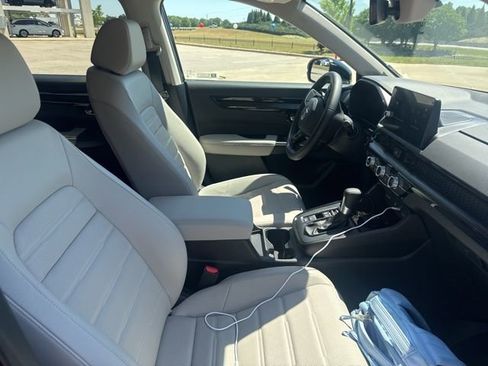 Used 2026 Honda CR-V EX-L image 4