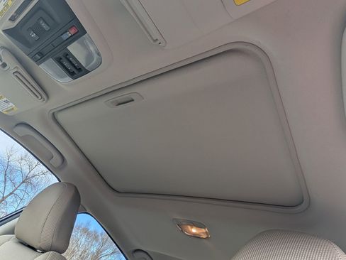 Used 2023 Subaru Impreza Premium image 11