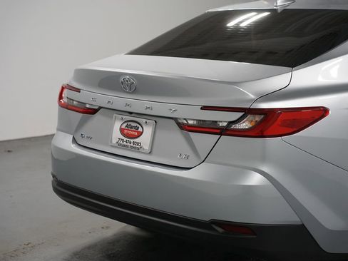 Certified 2025 Toyota Camry LE image 9