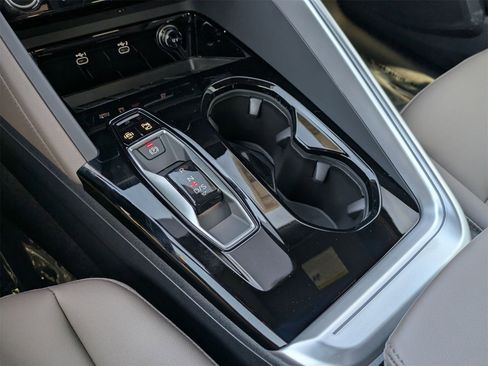 New 2025 Audi Q5 Premium Plus image 7