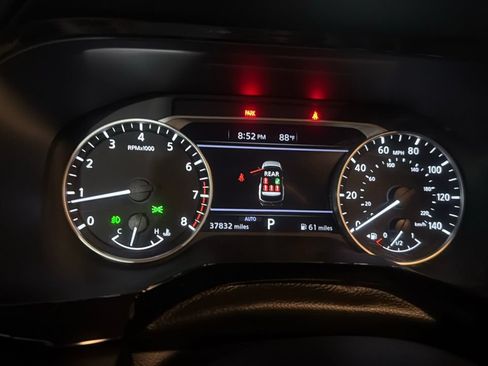 Used 2024 Nissan Pathfinder Rock Creek AWD/4WD image 4