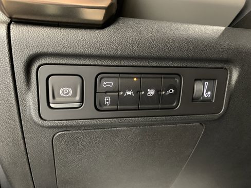 New 2025 GMC Hummer EV 2X image 23