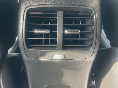 Used 2024 Ford Escape ST-Line AWD/4WD image 16