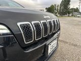 Used 2019 Jeep Cherokee Latitude w/ Trailer Tow Group image 6