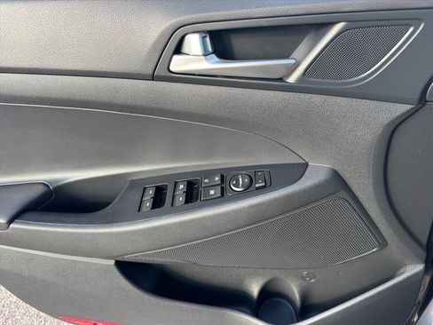 Used 2020 Hyundai Tucson SEL image 21