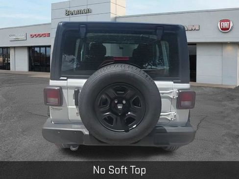 Used 2022 Jeep Wrangler Unlimited Sport AWD/4WD image 7