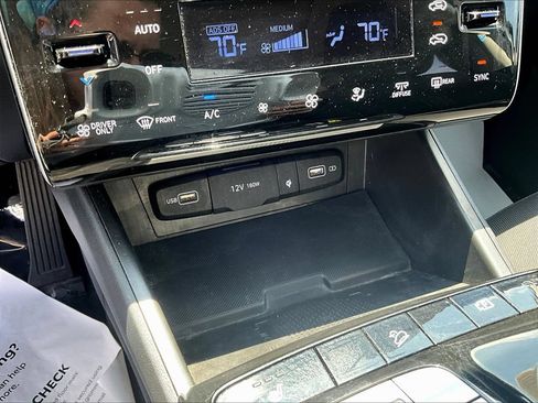 Used 2022 Hyundai Tucson SEL AWD/4WD image 16