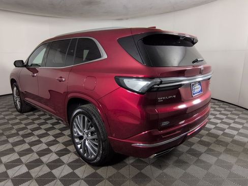 Certified 2025 Buick Enclave Avenir w/ Super Cruise Package AWD/4WD image 8