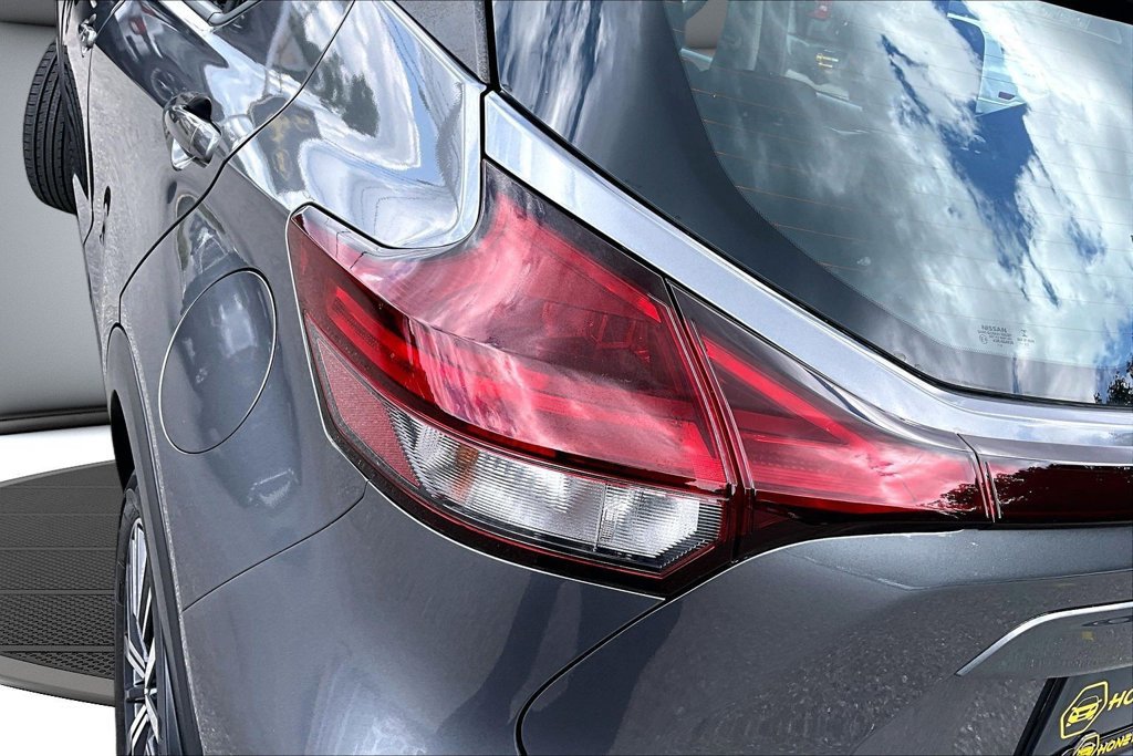 Used 2022 Nissan Kicks SV FWD image 23
