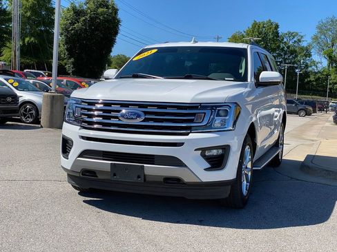 Used 2021 Ford Expedition XLT AWD/4WD image 3