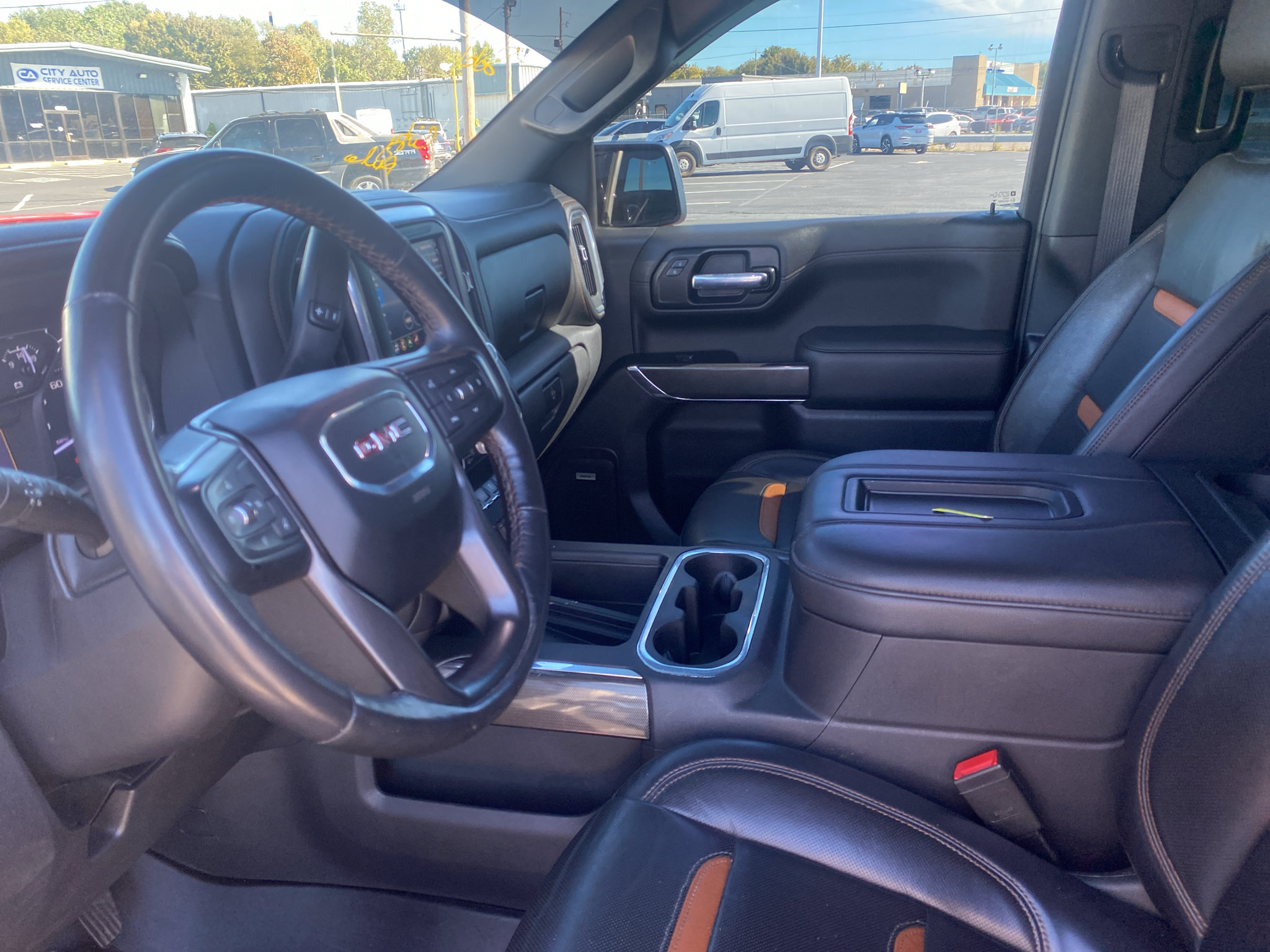 Used 2022 GMC Sierra 1500 AT4 w/ AT4 Premium Package AWD/4WD image 7