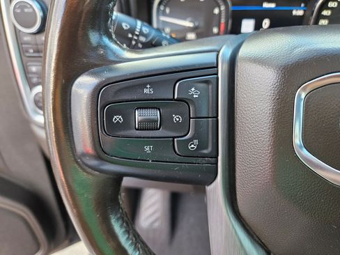 Used 2022 GMC Sierra 2500 Denali w/ Denali Black Diamond Edition image 21