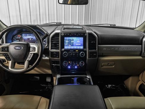 Used 2020 Ford F350 Lariat w/ Lariat Ultimate Package AWD/4WD image 13