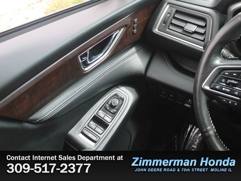 Used 2023 Subaru Ascent Touring AWD/4WD image 16