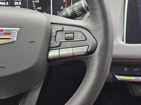 Used 2022 Cadillac XT4 Sport image 30