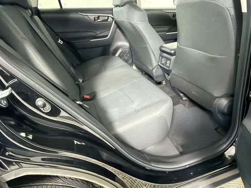 Used 2025 Toyota RAV4 LE FWD image 15