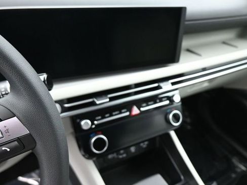 New 2026 Hyundai Tucson SEL image 19