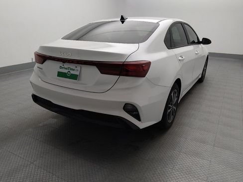 Used 2023 Kia Forte LXS FWD image 7