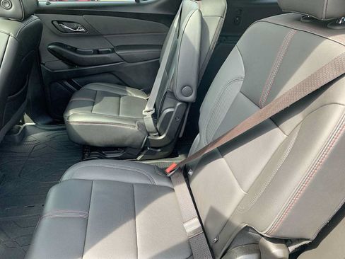 Certified 2023 Chevrolet Traverse RS w/ LPO, Floor Liner Package AWD/4WD image 25