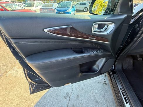 Used 2018 INFINITI QX60 Luxe w/ Deluxe Technology Package image 30