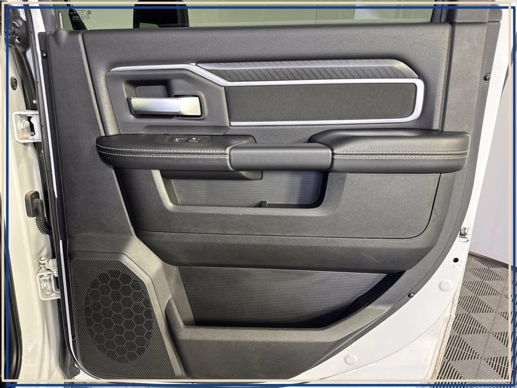 Certified 2026 RAM 2500 Big Horn AWD/4WD image 45