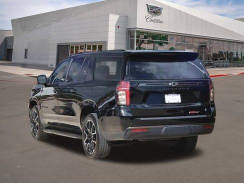 Used 2021 Chevrolet Suburban RST w/ Luxury Package image 4