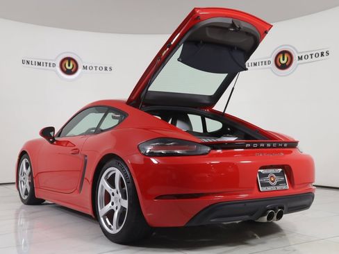 Used 2023 Porsche 718 Cayman S w/ Sport Chrono Package image 90