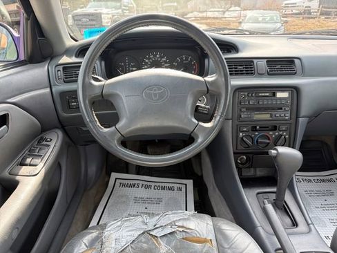 Used 1997 Toyota Camry XLE image 16