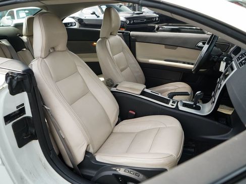 Used 2013 Volvo C70 T5 FWD image 13