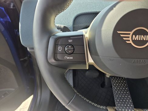 Used 2025 MINI Cooper Countryman S w/ Comfort Package Max image 24