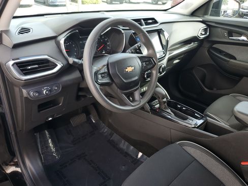 Used 2022 Chevrolet TrailBlazer LT w/ Convenience Package image 20