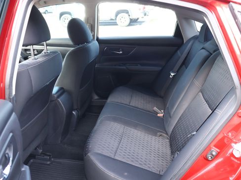 Used 2017 Nissan Altima 2.5 S w/ Power Driver Seat Package FWD image 16