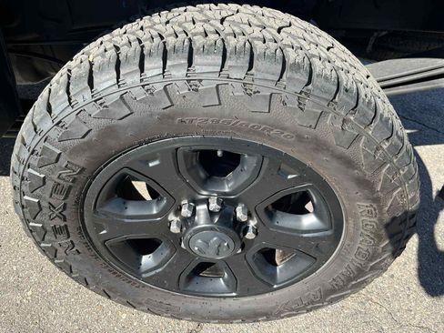 Used 2022 RAM 3500 Big Horn w/ Level B Equipment Group image 17