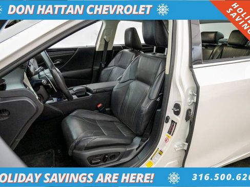 Used 2019 Lexus ES 350 Ultra Luxury image 4