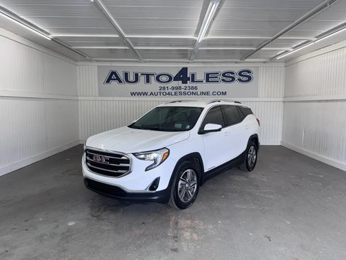 Used 2022 GMC Terrain SLT w/ Infotainment Package II FWD image 1