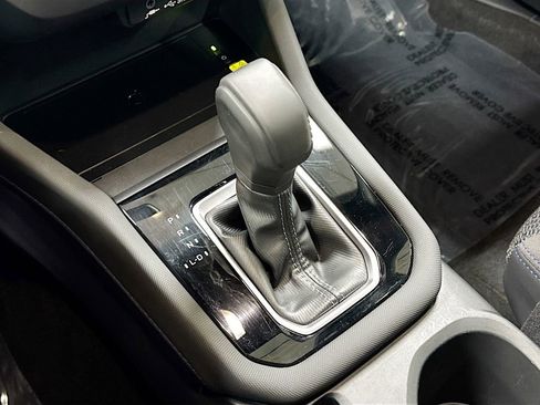 Certified 2025 Subaru Forester Premium image 15