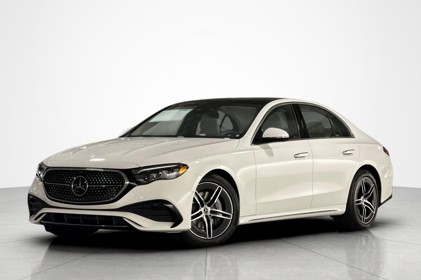 New 2027 Mercedes-Benz E 450 4MATIC Sedan image 1