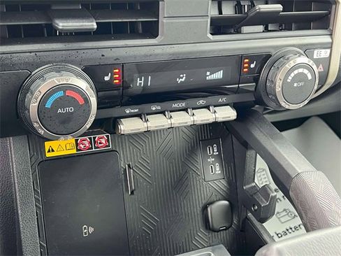 Certified 2025 Toyota Tacoma SR5 w/ SR5 Upgrade Package image 34