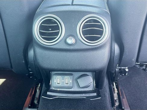 Used 2021 Mercedes-Benz C 300 Sedan image 17