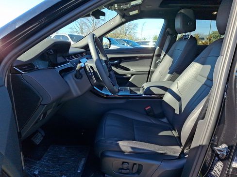 Used 2026 Land Rover Range Rover Evoque S AWD/4WD image 13