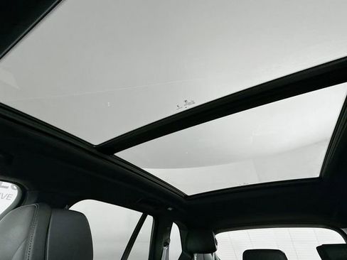 Used 2024 BMW X5 M60i w/ Climate Comfort Package image 24