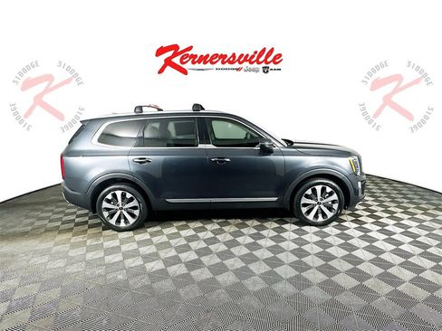 Used 2022 Kia Telluride S image 8