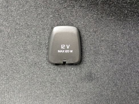 New 2026 Volvo XC90 T8 Ultra w/ Protection Package Premier AWD/4WD image 15