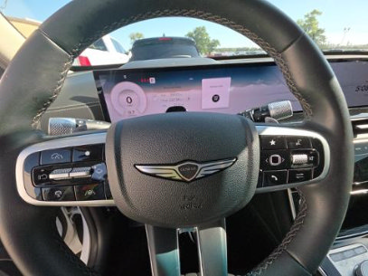 Used 2025 Genesis GV80 2.5T AWD/4WD image 13
