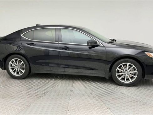 Used 2020 Acura TLX w/ Technology Package image 9