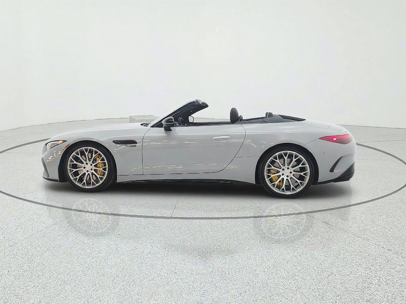 Used 2022 Mercedes-Benz SL 63 AMG 4MATIC image 8