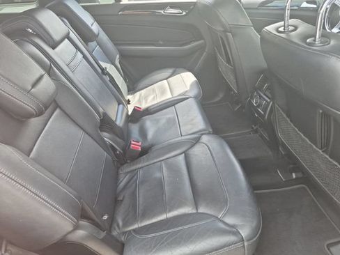 Used 2019 Mercedes-Benz GLS 450 4MATIC image 27