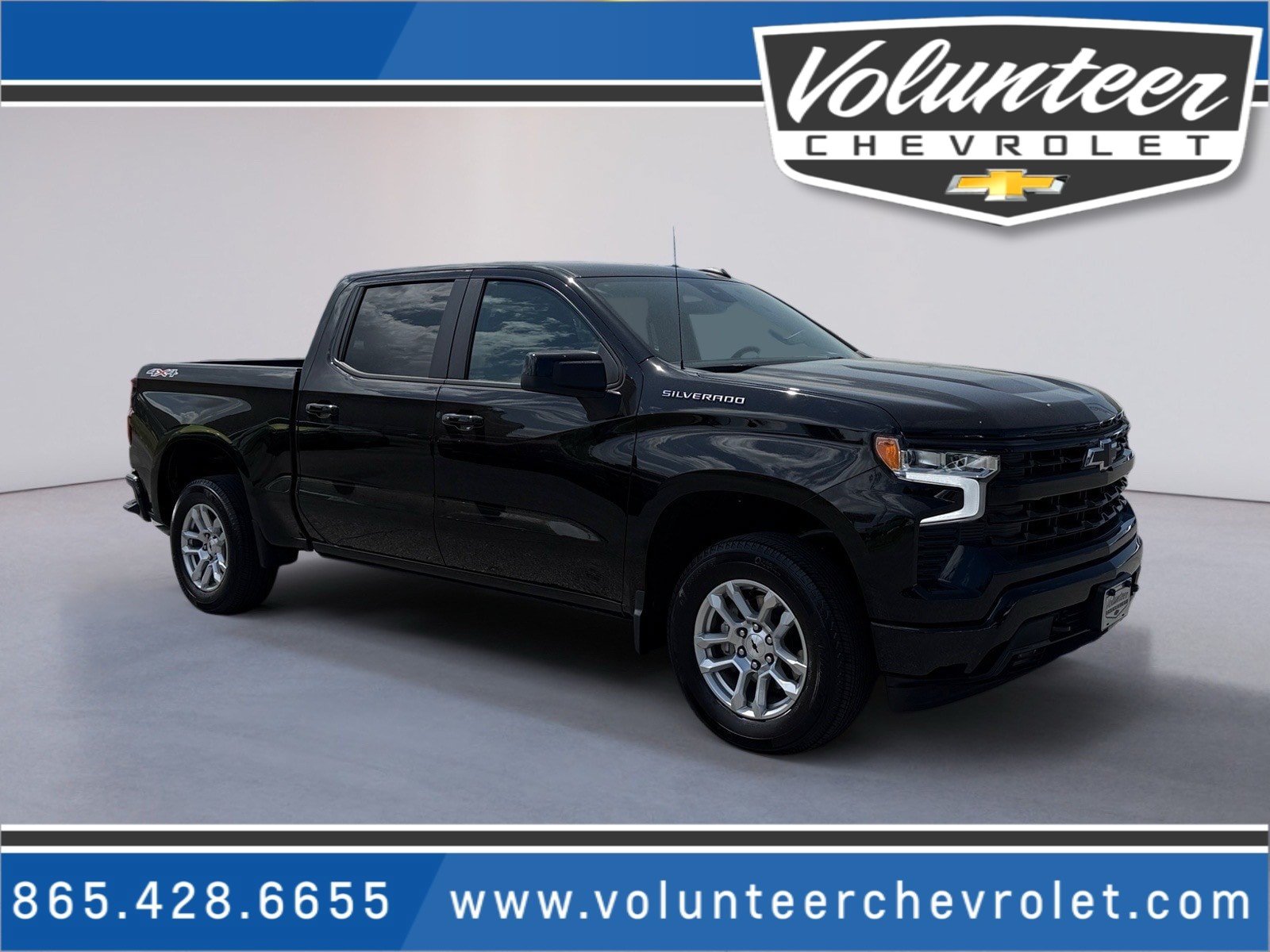 Used 2026 Chevrolet Silverado 1500 RST AWD/4WD image 1